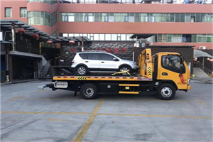 峨眉山汽车紧急补胎换胎救援